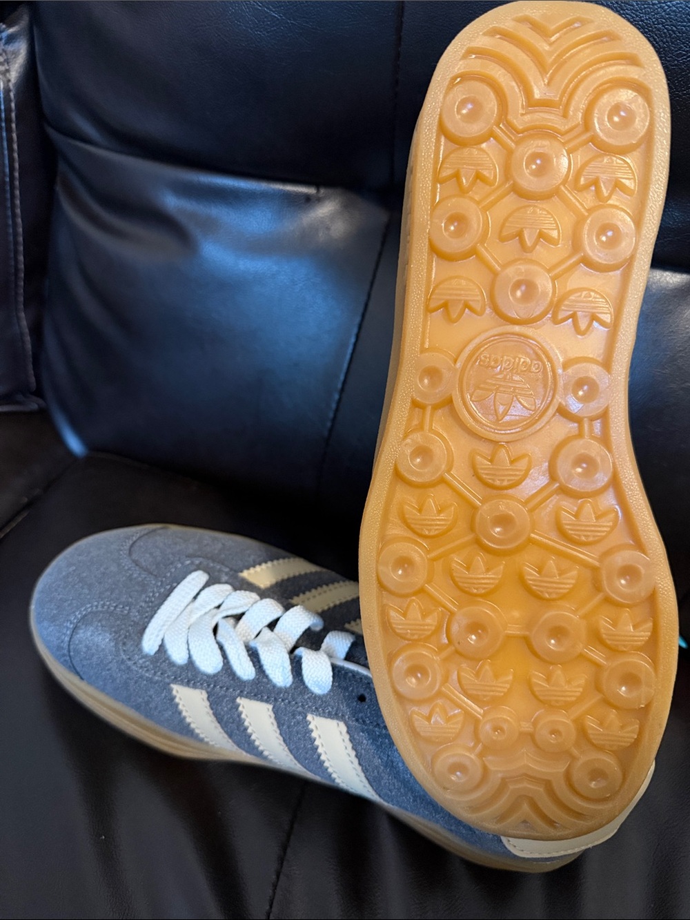adidas Grey Suede Sneakers with Cream Stripes and Gum Sole - Picture 3 of 3